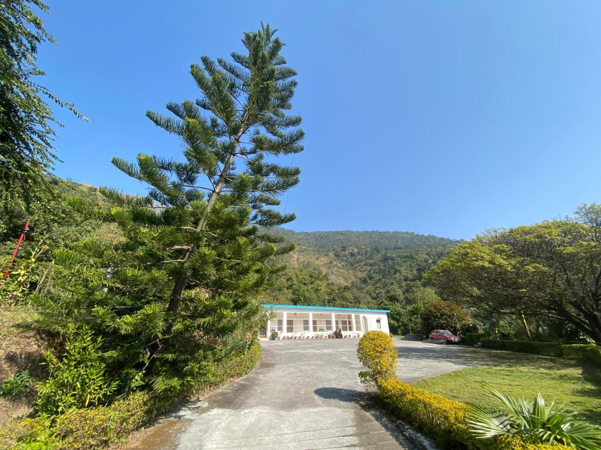 Ekant Guest House Dadāhu Dış mekan fotoğraf